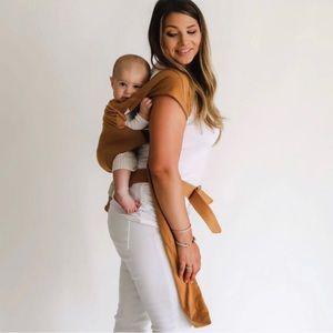 Camel Lalabu simple wrap baby carrier - like new!